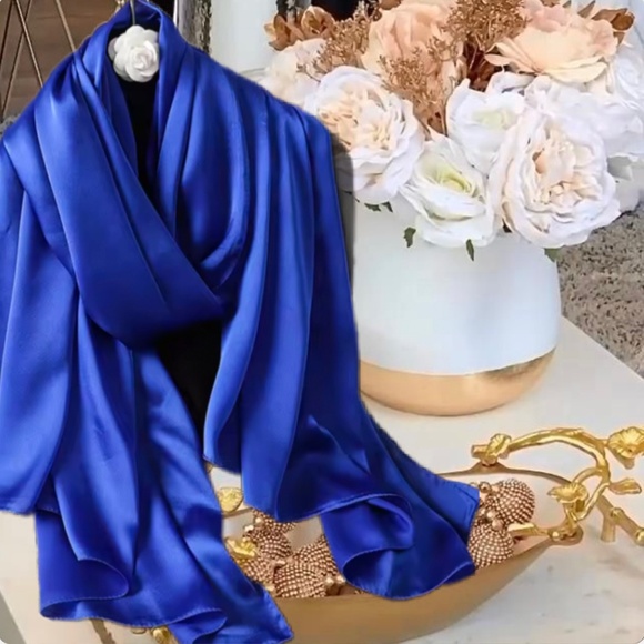 Royal blue 100% SILK SATIN Large Shawl Scarf Wrap Wedding Bridesmaid Cover up - Picture 1 of 6